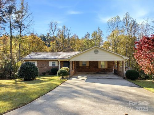 2855 Wildwood St, Hudson, NC, 28638-9058 | Card Image