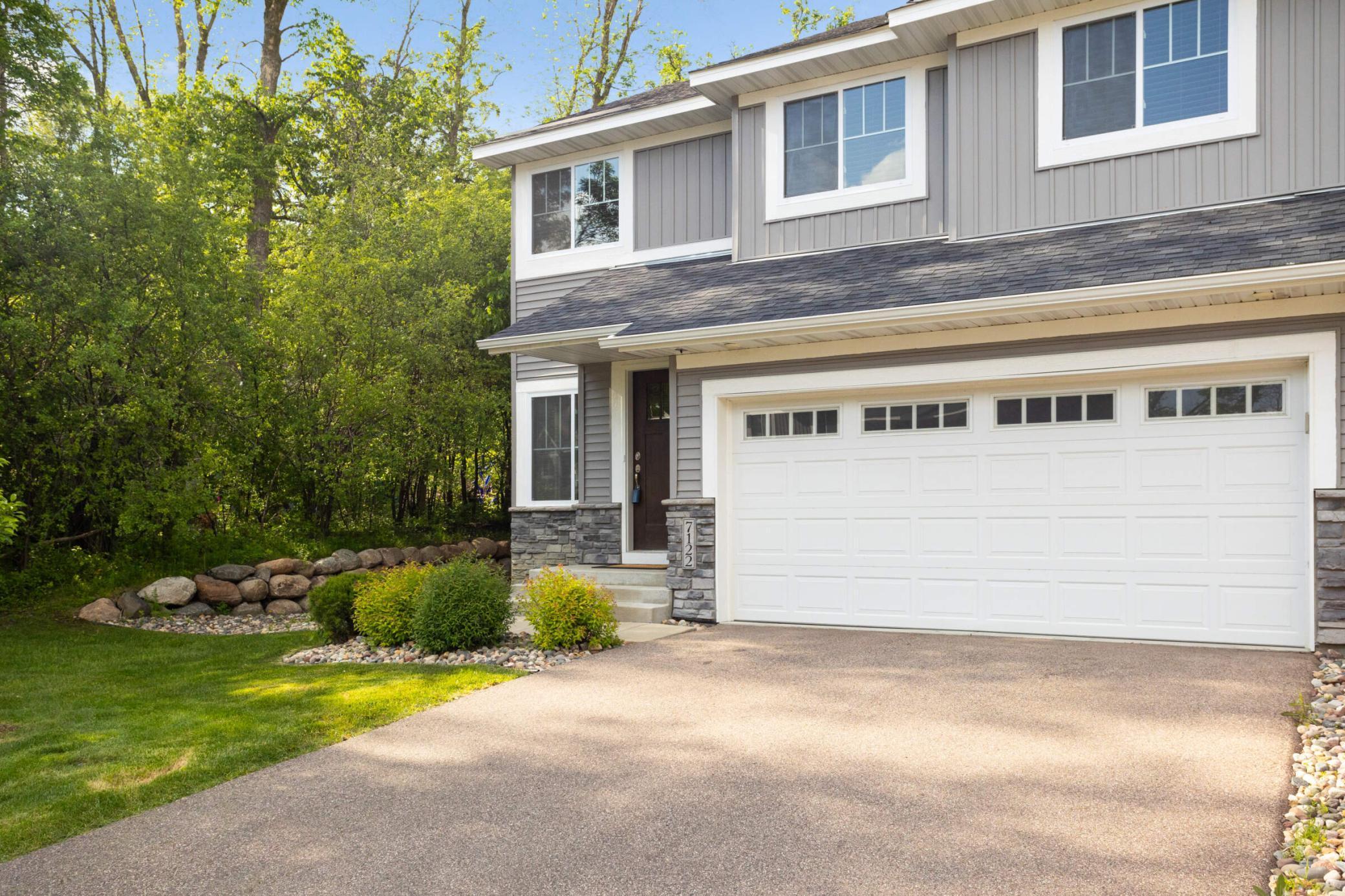 Calumet Ct, Savage, MN 55378
