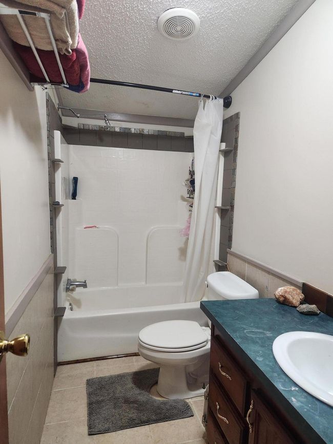 bathroom #2 | Image 22