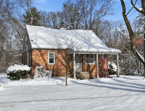 2829 Consaul Rd, Schenectady, NY, 12304-1936 | Card Image