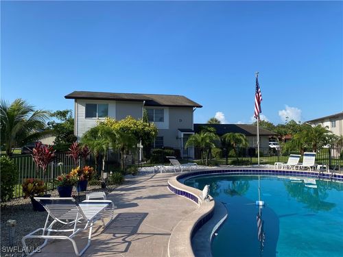 apt-f137-180 Cypress Way, Naples, FL, 34110-1293 | Card Image