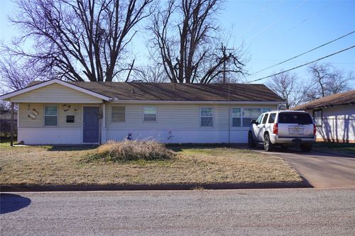3185 Ivy Ln, Abilene, TX, 79603-2110 | Card Image