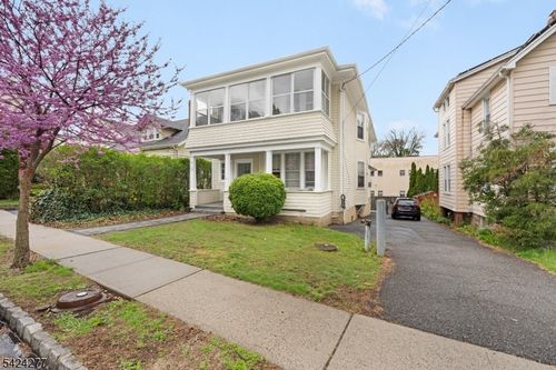 6 Jefferson Ave, Maplewood, NJ, 07040-1379 | Card Image