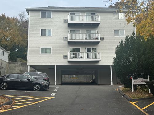 apt-32-7 Hamilton Ave, Norwalk, CT, 06854-3535 | Card Image