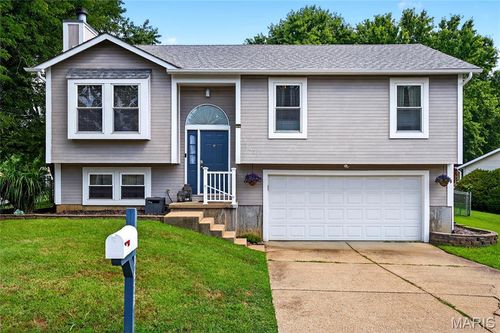 3653 N Meadow Mill Dr, Arnold, MO, 63010-4648 | Card Image