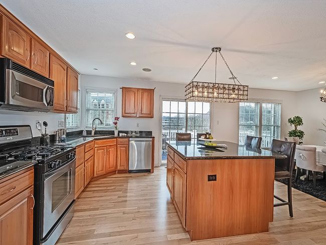 125 Chapel Harbor Dr, Townhouse with 3 bedrooms, 3 bathrooms and 2 parking in Pittsburgh PA | Image 11
