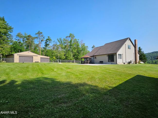 1474 Locke Mountain Rd, House other with 3 bedrooms, 3 bathrooms and null parking in HOLLIDAYSBURG PA | Image 41