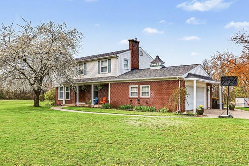 319 Greenridge Dr Nw, Walker, MI, 49544-6941 | Card Image