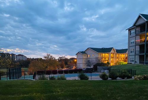 unit-6-330 S Wildwood Dr, Branson, MO, 65616-7087 | Card Image