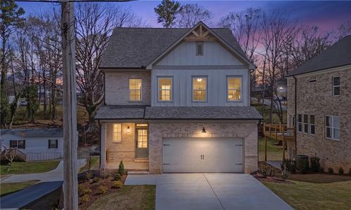 120 Poplar St, buford, GA, 30518-2742 | Card Image