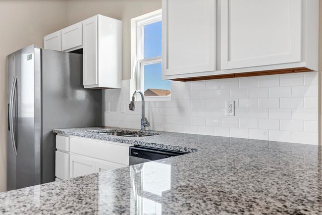 1603 N Emerald Valley Dr, House other with 3 bedrooms, 2 bathrooms and null parking in Mulvane KS | Image 7