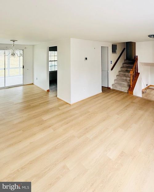 6915 Bugledrum Way, COLUMBIA, MD, 21045-4612 | Card Image