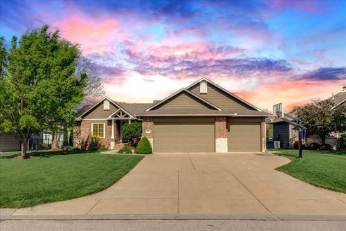 3207 N Chambers St, Wichita, KS, 67205 | Card Image