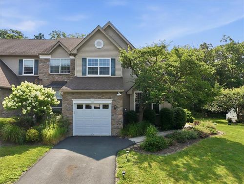 1762 Big Ridge Dr, East Stroudsburg, PA, 18302-6642 | Card Image