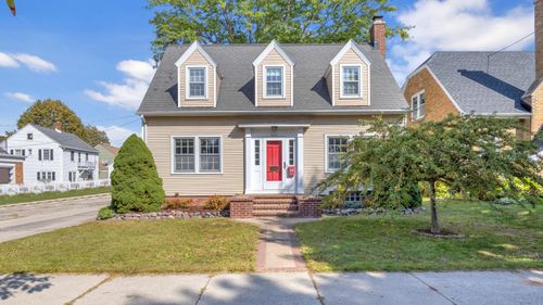 2603 N 13th St, Sheboygan, WI, 53083-4732 | Card Image