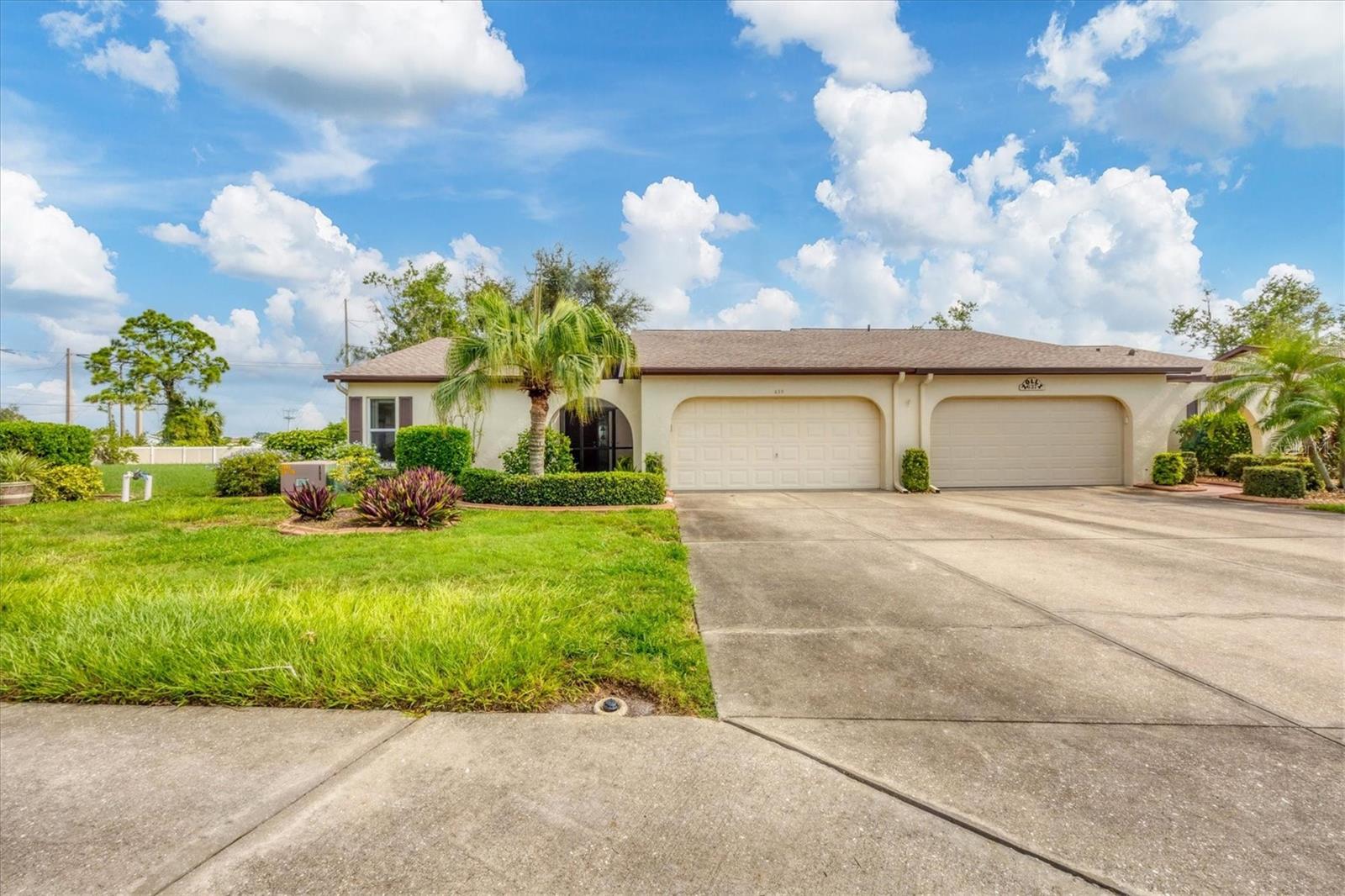 Foxwood Blvd, Englewood, FL 34223