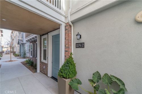 unit-2-1074 N Anaheim Blvd, Anaheim, CA, 92801-7532 | Card Image