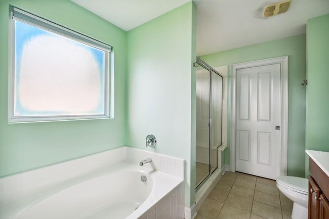 Soaking Tub | Image 17