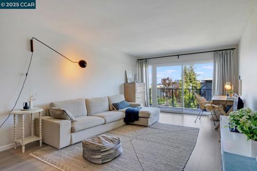 apt-305-567 Oakland Ave, Oakland, CA, 94611-5046 | Card Image