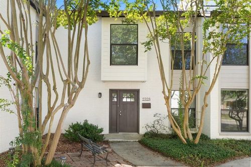 2328 Lake St, Lake Charles, LA, 70601-7108 | Card Image