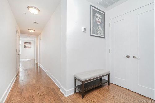 apt-8d-90 Bay Street Lndg, Staten Island, NY, 10301-2664 | Card Image