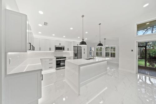 7273 Kea Lani Dr, Boynton Beach, FL, 33437-7197 | Card Image