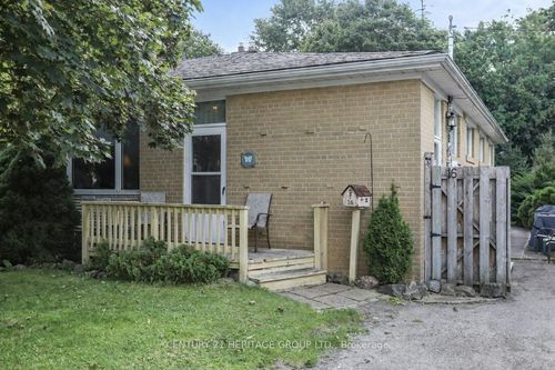 bsmt-16 Bailey Cres, Aurora, ON, L4G2B3 | Card Image