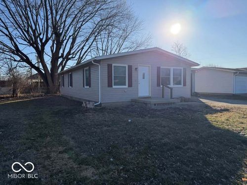 918 N Tralan Dr, Greensburg, IN, 47240-1339 | Card Image