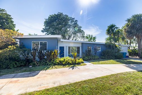 3117 Fernwood Dr, Boynton Beach, FL, 33435-8122 | Card Image