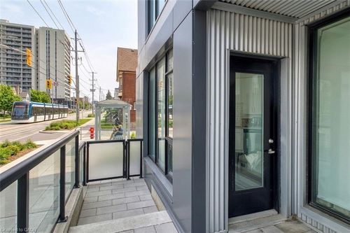 101-690 King St W, Kitchener, ON, N2H | Card Image