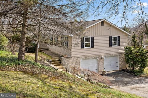 509 Holly Knoll Rd, Hockessin, DE, 19707-9749 | Card Image