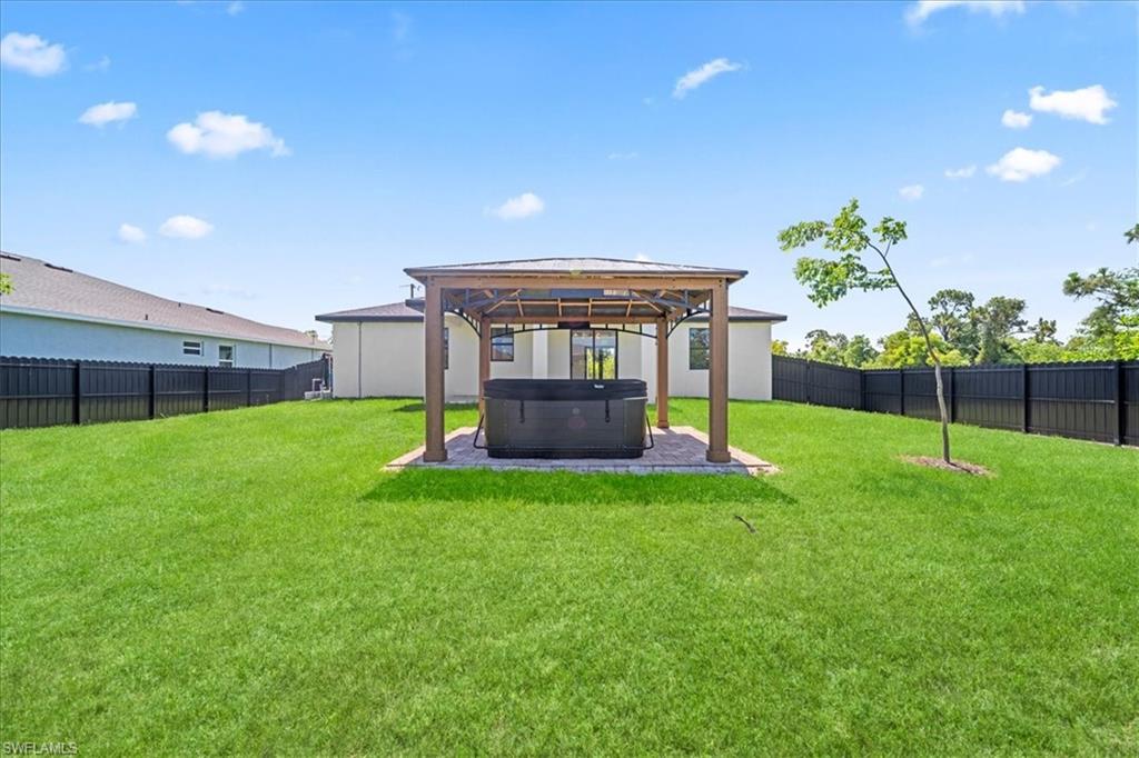 Residential Lease in CAPE CORAL 4