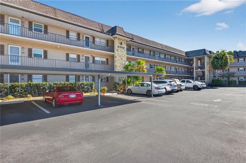 a-308-5499 Rattlesnake Hamm Rd, NAPLES, FL, 34113 | Card Image