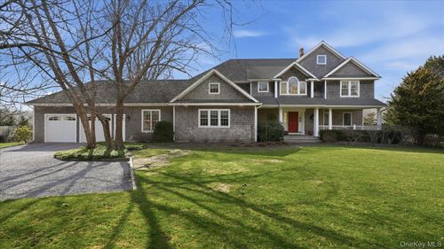 15A Brushy Neck Ln, Westhampton, NY, 11977-1337 | Card Image