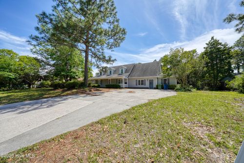 2320 Robert Hoke Rd, Wilmington, NC, 28412-7120 | Card Image