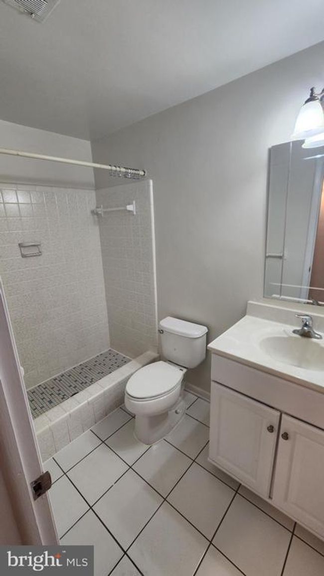 1906 Birch Rd, House other with 4 bedrooms, 3 bathrooms and null parking in MCLEAN VA | Image 14
