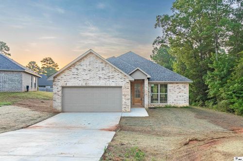 102 Lovemore Dr, Ruston, LA, 71270-1111 | Card Image