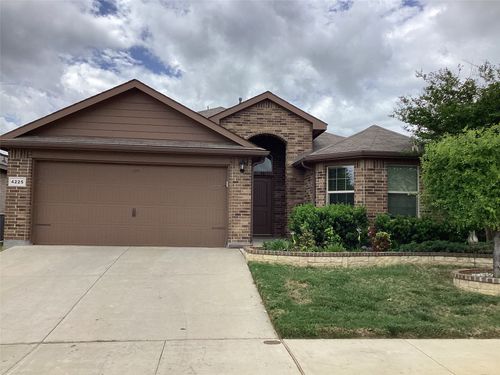 4225 Tollcross Ln, Fort Worth, TX, 76123-2645 | Card Image