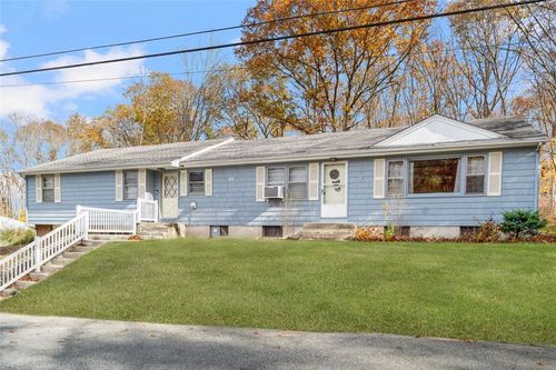 19 Cedarcrest Dr, Preston, CT, 06365-8404 | Card Image