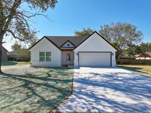 104 Zachary Dr, Grove, OK, 74344-3117 | Card Image
