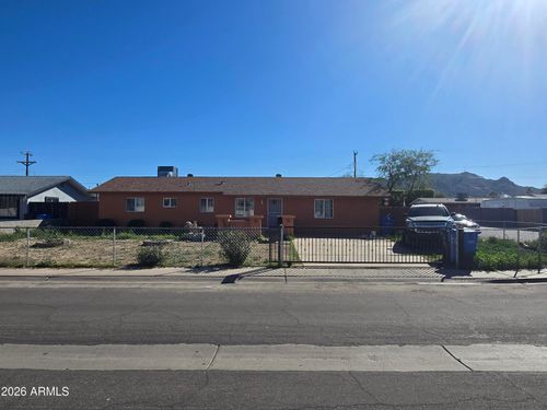 8425 S 6th Ave, Phoenix, AZ, 85041-8453 | Card Image