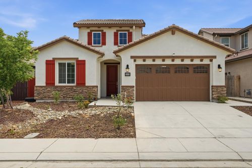 2466 Paramount Ln, Manteca, CA, 95337-7872 | Card Image