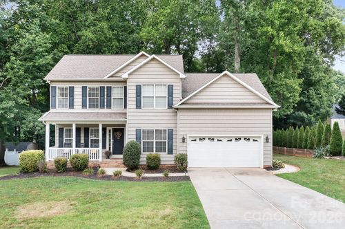 142 Valley Glen Dr, Troutman, NC, 28166-7732 | Card Image