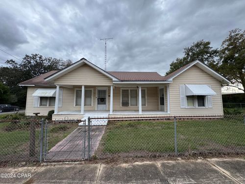 987 7th Ave, Graceville, FL, 32440-2220 | Card Image