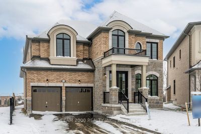 16 Catherwood Crt, House other with 4 bedrooms, 4 bathrooms and 4 parking in Brampton ON | Image 2