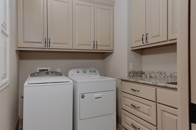 2 Black Cormorant Pl, House other with 3 bedrooms, 4 bathrooms and 2 parking in Spring TX | Image 32