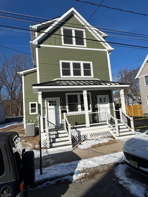 11 Cleveland St, Morristown, NJ, 07960-3808 | Card Image