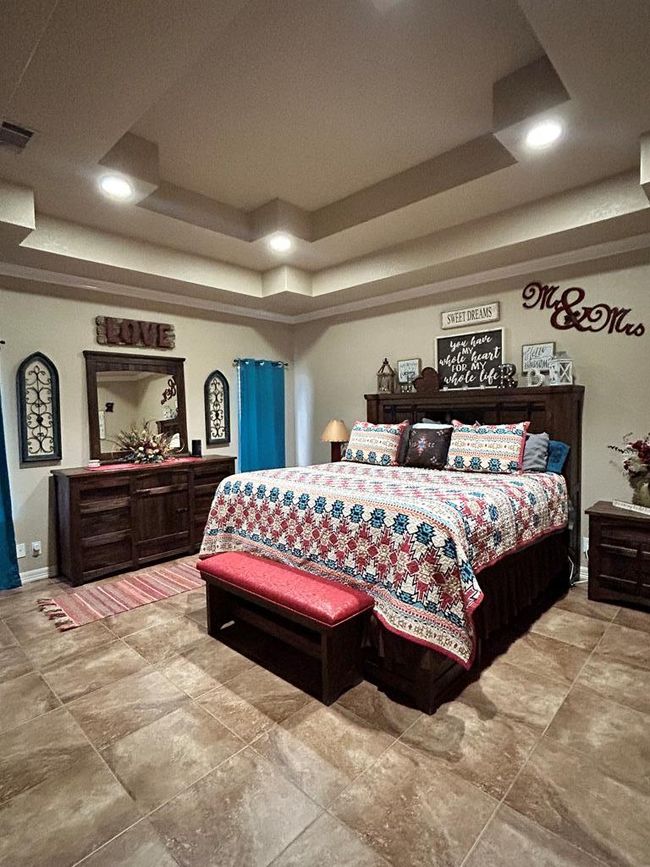 390 Hackberry Dr, House other with 5 bedrooms, 5 bathrooms and 3 parking in Andrews TX | Image 46