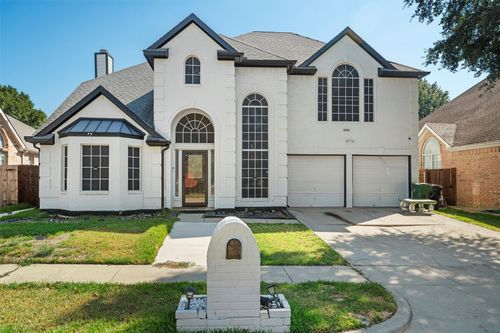 5809 Gloucester Ct, Arlington, TX, 76018-2384 | Card Image