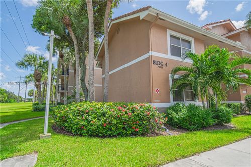 apt-303-9033 Wiles Rd, Coral Springs, FL, 33067-1815 | Card Image